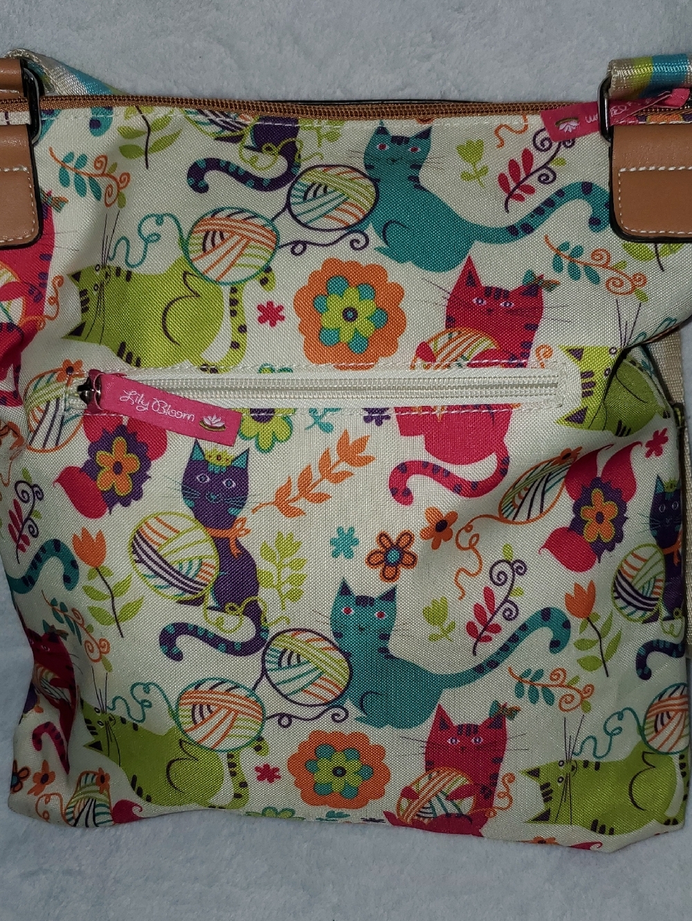 Lily Bloom Cat Print Crossbody Bag - Picture 4 of 14